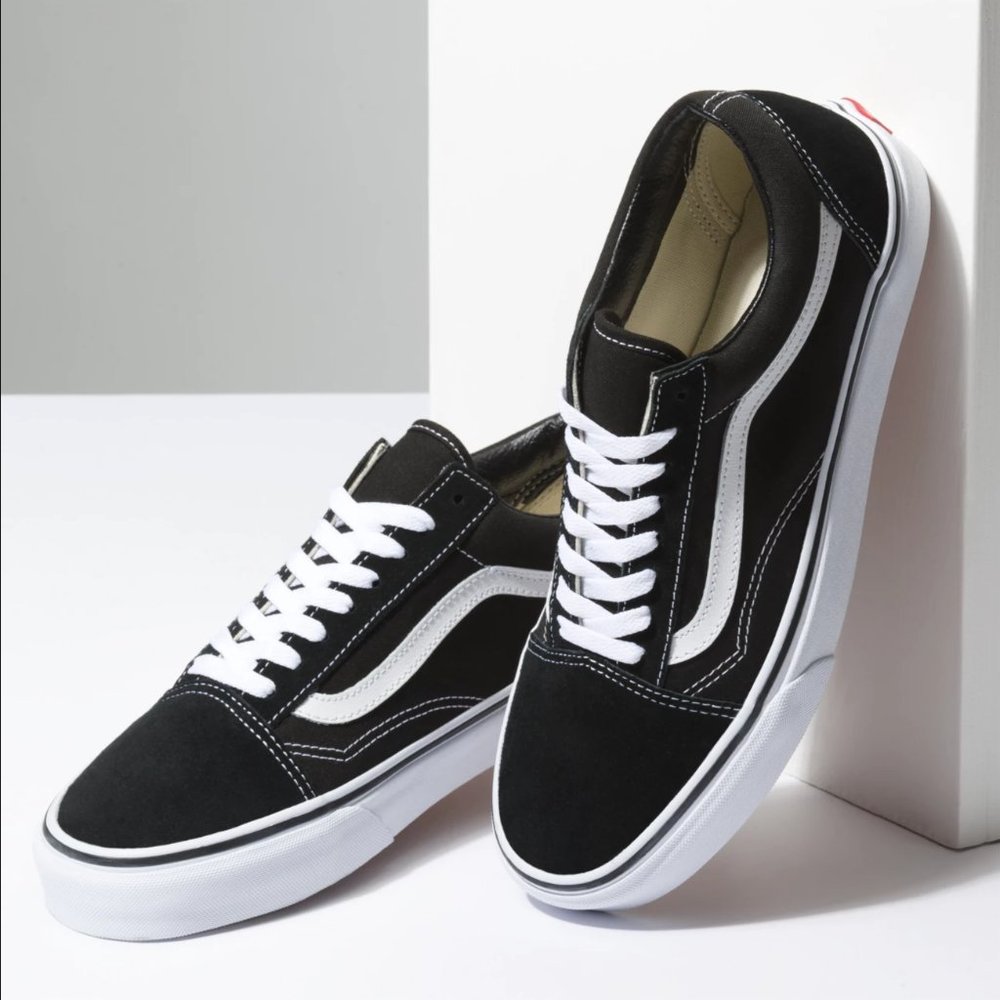 New! VANS OLD SKOOL skate shoes
